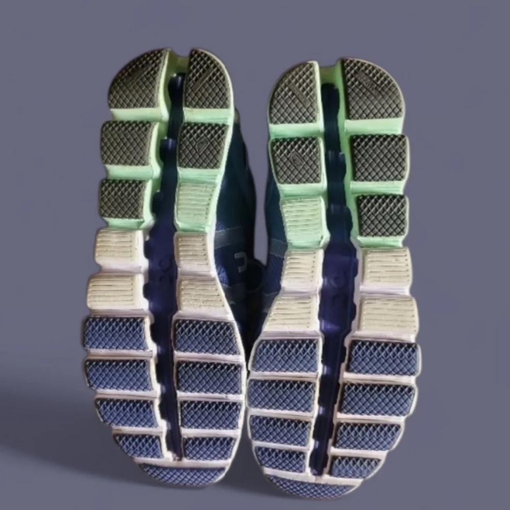 On Cloudflow Women's Trail Running Hiking Shoes Size 9½ - Picture 6 of 11